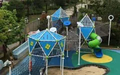 The HUADONG amusement net rope climbing project was successfully completed