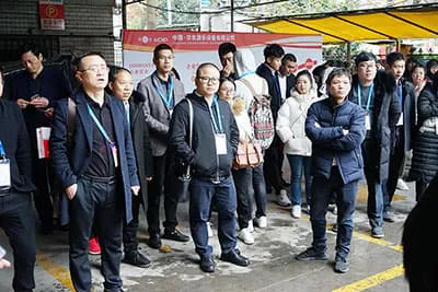 HUADONG Amusement welcomes people from all walks of life to visit and guide the work