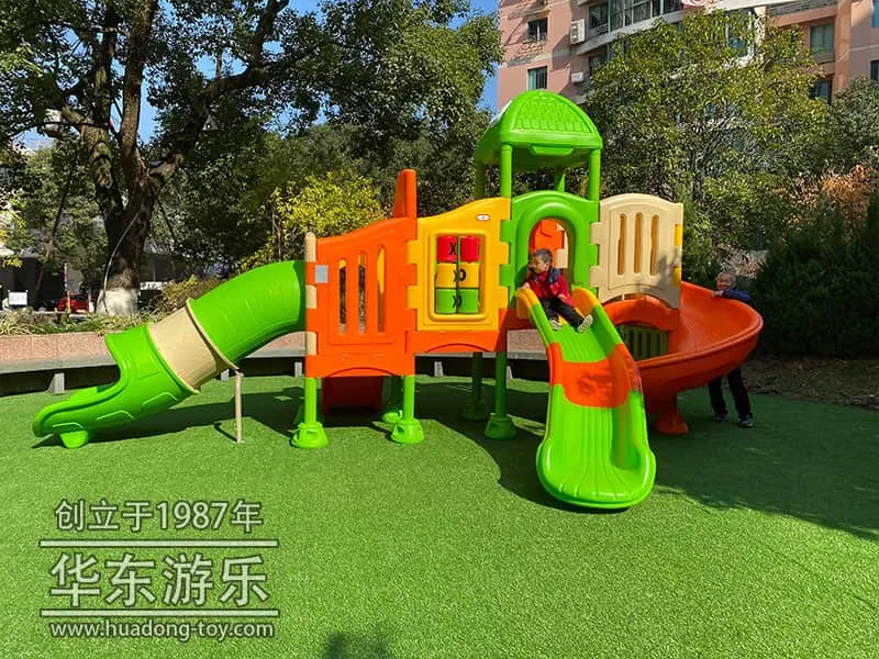Residential area real estate all-plastic slide combination