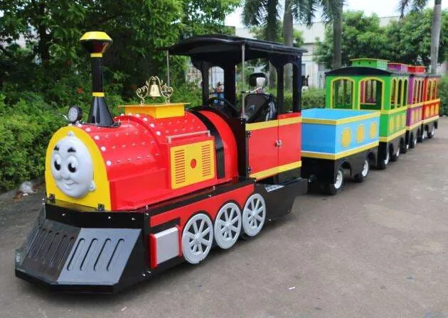 Precautions when purchasing trackless sightseeing train amusement equipment